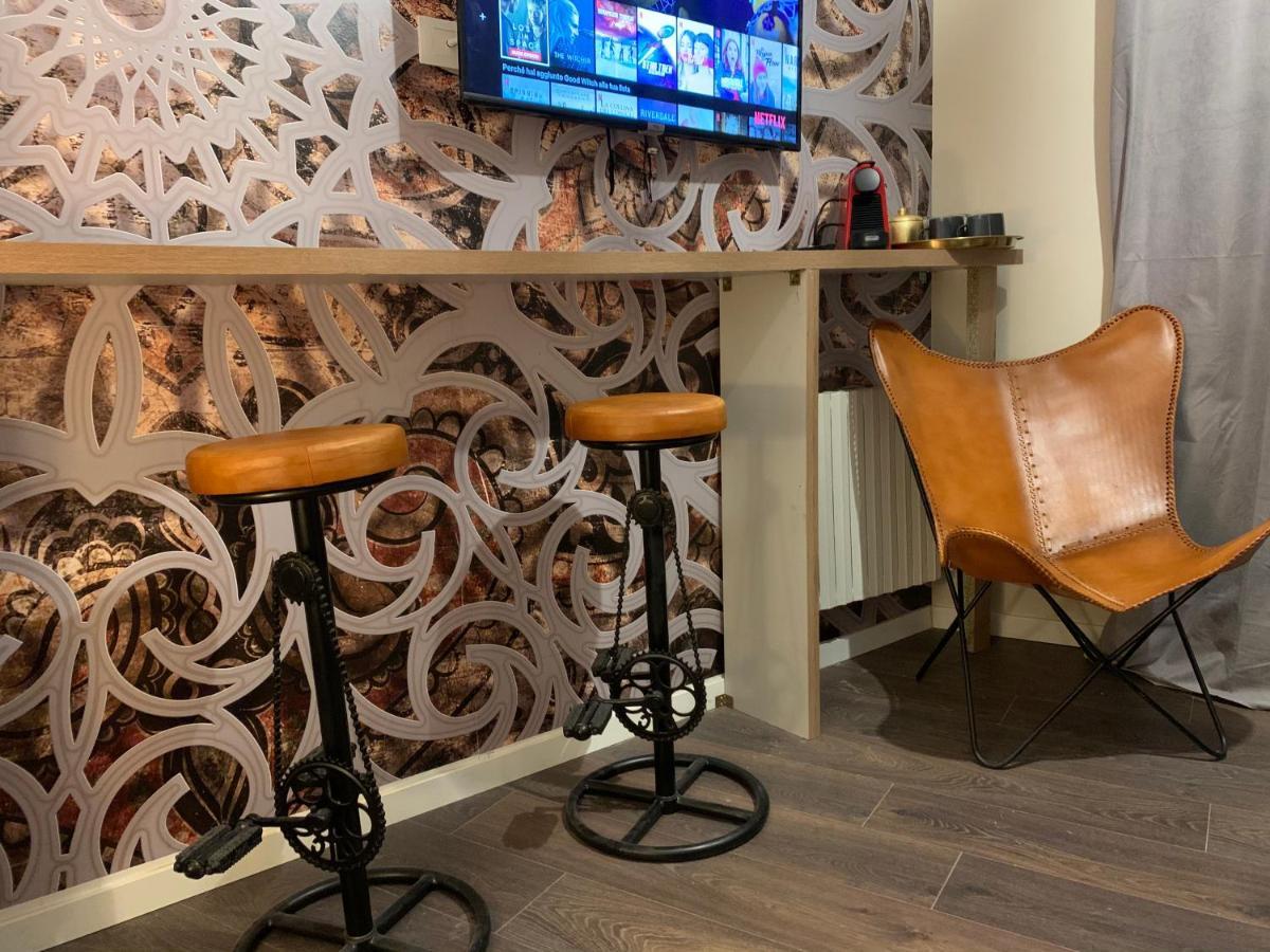 Suite Lame 37 Rental Rooms Bologna Ngoại thất bức ảnh